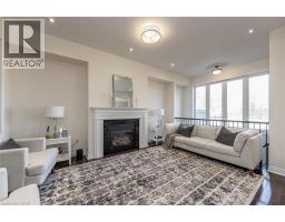 2453 VILLAGE Common - 14