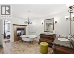 736 RYE Street - 25