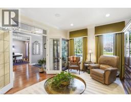 736 RYE Street - 9