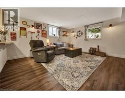 71 BIRKINSHAW Road - 31