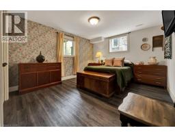 71 BIRKINSHAW Road - 33