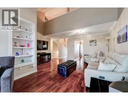 94 GREENTRAIL Drive UnitNo. 44 - 9
