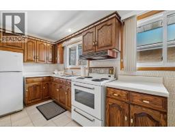 11 DUFF Street - 13