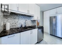 700 DYNES Road UnitNo. 712 - 19