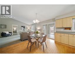 16 MACPHERSON Drive - 10