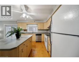16 MACPHERSON Drive - 12
