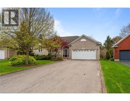 16 MACPHERSON Drive - 2