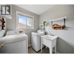 16 MACPHERSON Drive - 23