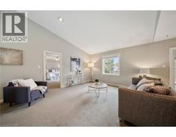 16 MACPHERSON Drive - 8