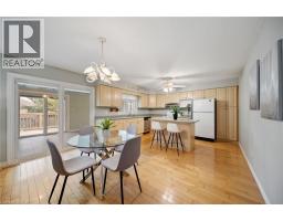 16 MACPHERSON Drive - 9