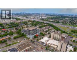 15 JAMES FINLAY Way UnitNo. 917 - 16