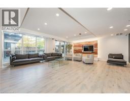 15 JAMES FINLAY Way UnitNo. 917 - 25