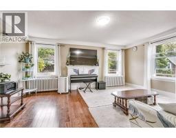 25 MOUNTWOOD Avenue UnitNo. 14 - 16