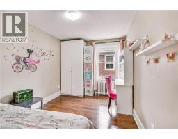 25 MOUNTWOOD Avenue UnitNo. 14 - 21