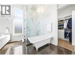 38 VISSER Drive - 19