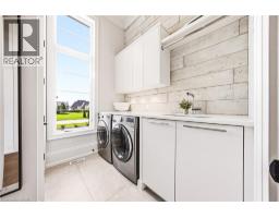 38 VISSER Drive - 25
