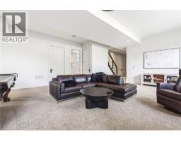 38 VISSER Drive - 28