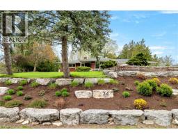 24 GRAND HILL Drive - 2