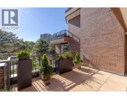 100 LAKESHORE Road E UnitNo. 303 - 15