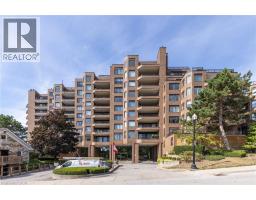 100 LAKESHORE Road E UnitNo. 303 - 30