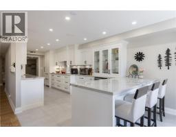 100 LAKESHORE Road E UnitNo. 303 - 5
