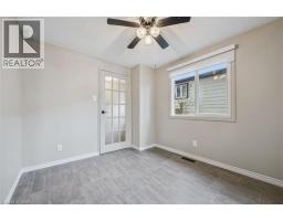 49 BROKEN OAK Crescent - 12