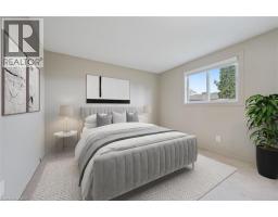 49 BROKEN OAK Crescent - 16