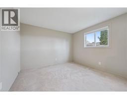 49 BROKEN OAK Crescent - 17