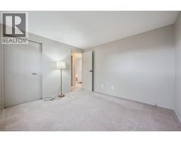 49 BROKEN OAK Crescent - 18