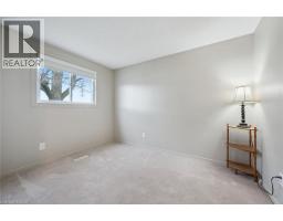 49 BROKEN OAK Crescent - 23