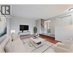 49 BROKEN OAK Crescent - 6