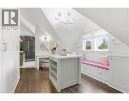 735 GEORGE Street - 11
