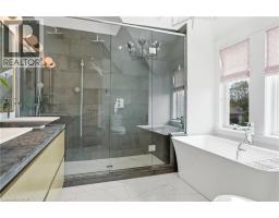 735 GEORGE Street - 12