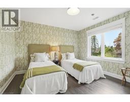 735 GEORGE Street - 15