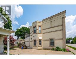 213 MAIN Street E - 14