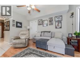 213 MAIN Street E - 33