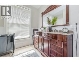 213 MAIN Street E - 39