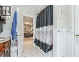 213 MAIN Street E - 40