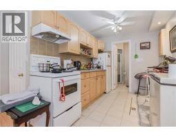 213 MAIN Street E - 8