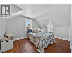 154 BRIDGEPORT Road E - 21