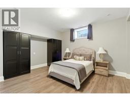 41 SHAKESPEARE Road - 34