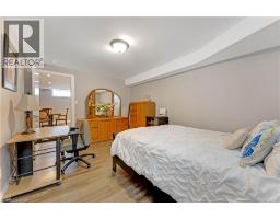 86 WOODBERRY Crescent - 34