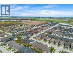 86 WOODBERRY Crescent - 48