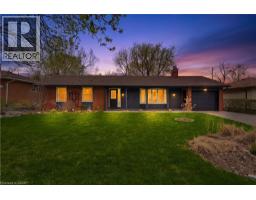 147 CHURCHILL Drive - 1