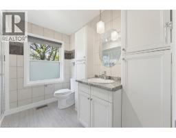 147 CHURCHILL Drive - 15