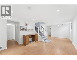 147 CHURCHILL Drive - 19