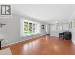 147 CHURCHILL Drive - 9