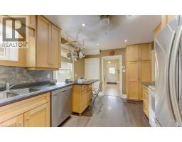271 LONDON Road W - 11