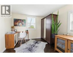 60 AVENUE Road - 22