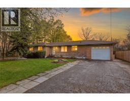 269 ROBINSON Street - 1